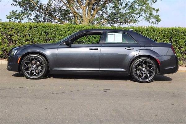 2019 Chrysler 300 300s - - by dealer - vehicle for sale in Elk Grove, CA – photo 16