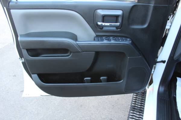 2015 Chevrolet Silverado 2500HD Double Cab 4x4*Rust Free*$349 Per... for sale in Fitchburg, WI – photo 13