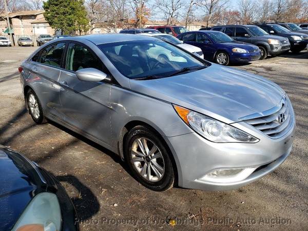 2013 *Hyundai* *Sonata* *GLS* Silver - cars & trucks - by dealer -... for sale in Woodbridge, District Of Columbia – photo 3