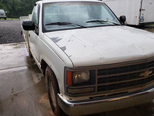 1988 Chevy 2500 for sale in Bloomfield, IN – photo 2