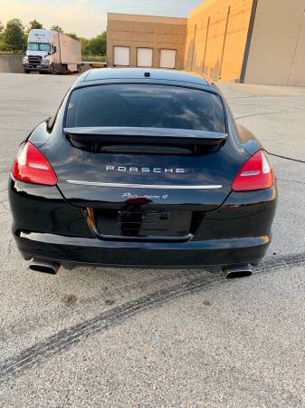 Porshe PANAMERA RUNS EXCELLENT LOW MILES for sale in Bolingbrook, IL – photo 3
