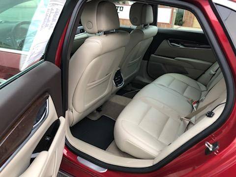 2013 Cadillac XTS Luxury - cars & trucks - by dealer - vehicle... for sale in 68025, NE – photo 11