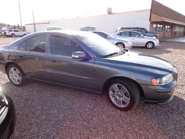 2007 VOLVO S60 FWD TURBO 4 CYLINDER LOADED W/ LEATHER SPORTY CLEAN -... for sale in Pinetop, AZ – photo 3