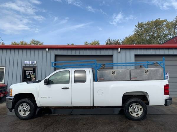 2011 Chevrolet Silverado 2500HD Work Truck 4x2 4dr Extended Cab LB -... for sale in milwaukee, WI – photo 5