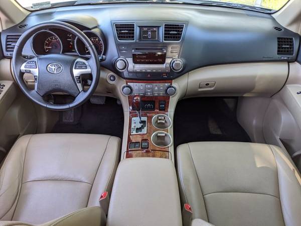 2012 Toyota Highlander Limited SKU: CS080244 SUV - - by for sale in Pinellas Park, FL – photo 21