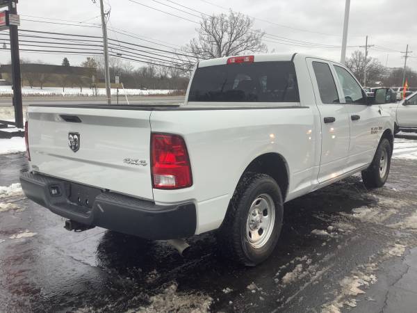 1 Owner! 2014 Ram 1500 ST! 4x4! No Accidents! - cars & trucks - by... for sale in Ortonville, OH – photo 5