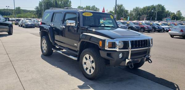 CHECK ME OUT!! 2007 HUMMER H3 4WD 4dr SUV for sale in Chesaning, MI – photo 3