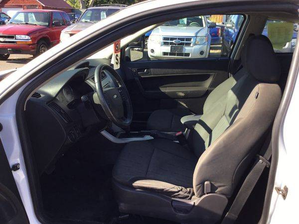 2008 Ford Focus 2dr Cpe SE for sale in East Windsor, CT – photo 8