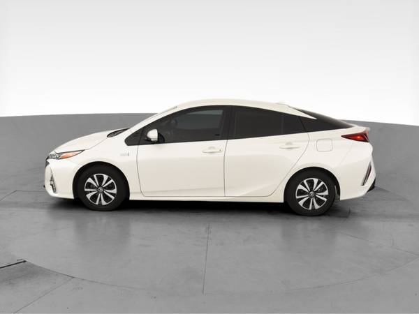 2017 Toyota Prius Prime Advanced Hatchback 4D hatchback White - -... for sale in Providence, RI – photo 5