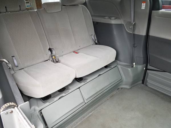 WHEELCHAIR ACCESSIBLE SIDE ENTRY TOYOTA VAN! - - by for sale in Shelby, NC – photo 15