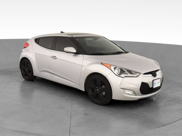 2017 Hyundai Veloster Value Edition Coupe 3D coupe Silver - FINANCE... for sale in Van Nuys, CA – photo 15