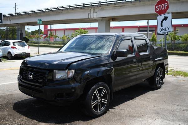 2014 Honda Ridgeline Sport 4x4 4dr Crew Cab Pickup Truck - cars & for sale in Miami, TX – photo 2