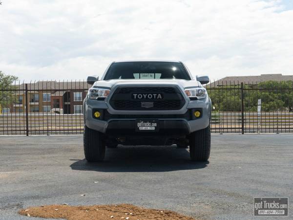 2018 Toyota Tacoma SR5 V6 - - by dealer - vehicle for sale in San Antonio, TX – photo 9