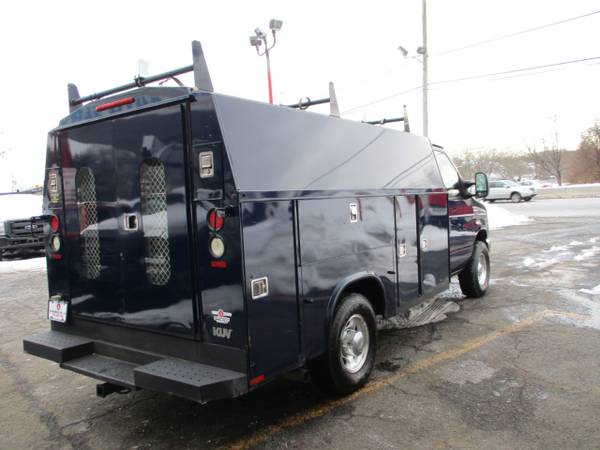 2011 Ford Econoline Commercial Cutaway E-350 ENCLOSED UTILITY BODY for sale in South Amboy, DE – photo 4