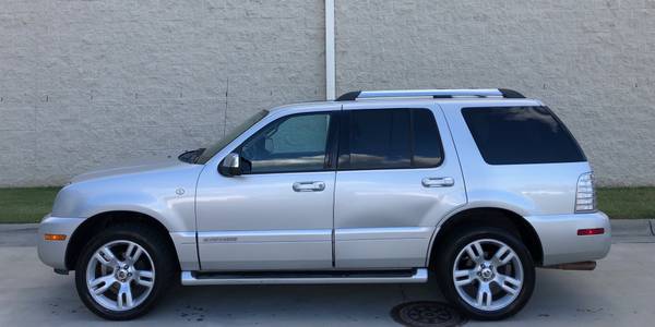 Silver-2009 Mercury Mountainer Premier-4.6V8-Leather-127k-AWD - cars... for sale in Raleigh, NC – photo 18