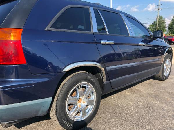 Low Miles! 2006 Chrysler Pacifica! Clean Carfax! Loaded! for sale in Ortonville, MI – photo 11