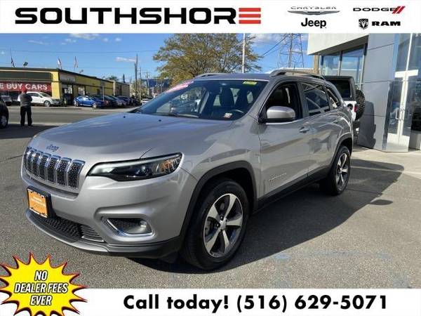 2019 Jeep Cherokee Limited SUV - cars & trucks - by dealer - vehicle... for sale in Inwood, NY – photo 9
