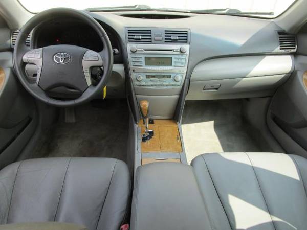 2007 Toyota Camry XLE V6 - cars & trucks - by dealer - vehicle... for sale in Wilmington, OH – photo 12