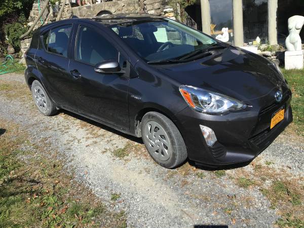 2016 Toyota Prius C - cars & trucks - by owner - vehicle automotive... for sale in Spencertown, NY – photo 5