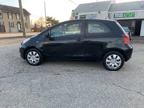 2008 Toyota Yaris Liftback - - by dealer - vehicle for sale in Jeannette, PA – photo 3