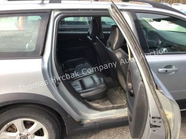 AUCTION VEHICLE: 2008 Volvo XC70 - cars & trucks - by dealer -... for sale in Williston, VT – photo 8