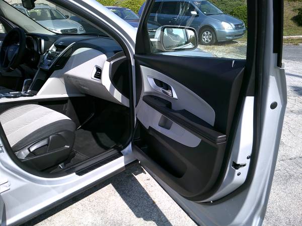 Chevrolet Equinox LT AWD SUV Bluetooth **1 Year Warranty*** - cars &... for sale in hampstead, RI – photo 12