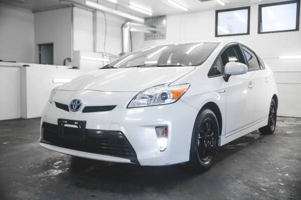 2014 Toyota Prius 2 - cars & trucks - by dealer - vehicle automotive... for sale in Bellevue, WA – photo 3