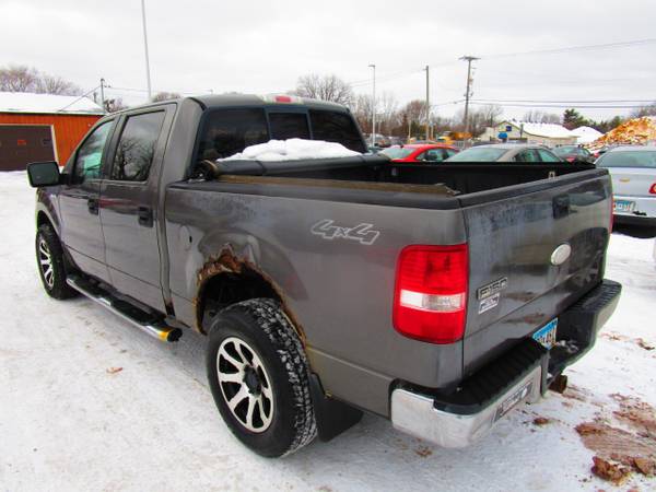 2006 Ford F-150 SuperCrew 139 XLT 4WD - - by dealer for sale in Lino Lakes, MN – photo 7