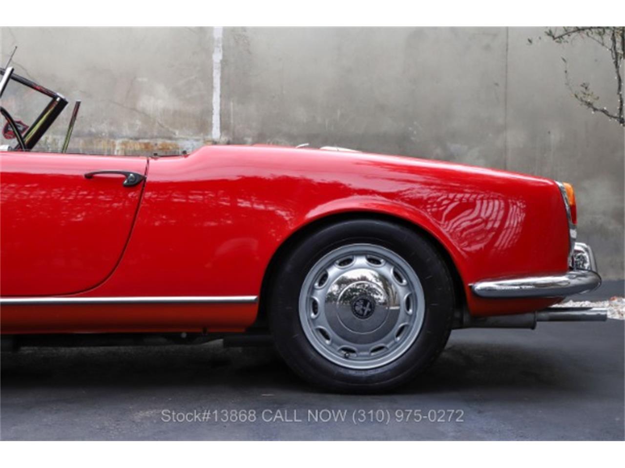 1965 Alfa Romeo Giulia Spider Veloce for sale in Beverly Hills, CA – photo 16