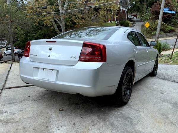 ⭐ 2006 DODGE CHARGER R/T =HEMI, Heated Leather, CD, Cruise, More! for sale in Pittsburgh, PA – photo 4