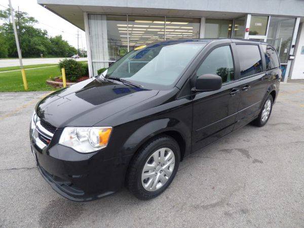 2016 Dodge Grand Caravan SE Holiday Special for sale in Burbank, IL – photo 2