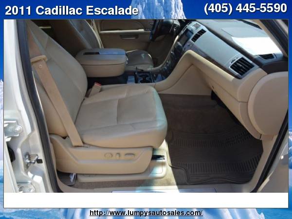 2011 Cadillac Escalade WHOLESALE TO THE PUBLIC FINANCING AVAILABLE for sale in Oklahoma City, OK – photo 12
