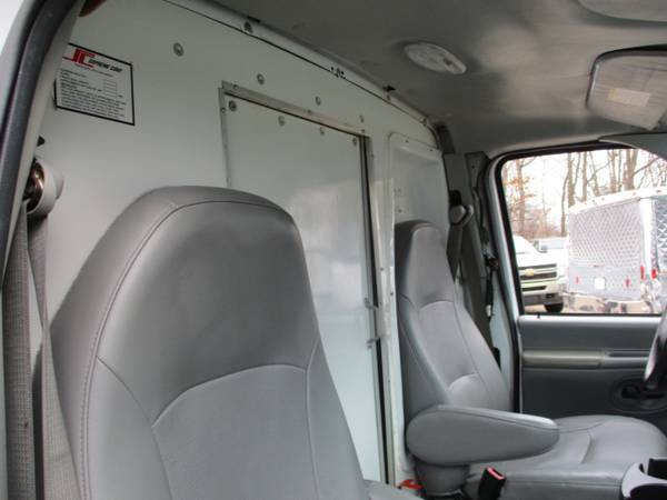 2008 Ford Econoline E-350 BOX TRUCK 12 FOOT W/ SIDE DOOR for sale in south amboy, NJ – photo 9