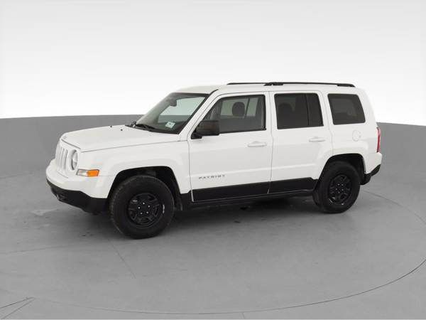 2016 Jeep Patriot Sport SUV 4D suv White - FINANCE ONLINE - cars &... for sale in Washington, District Of Columbia – photo 4