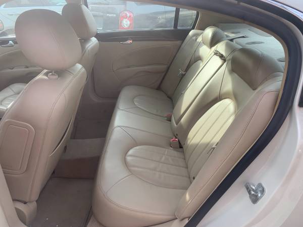 2011 BUICK LUCERNE CXL - LOADED ***** ONLY 130K MILES ***** RUNS... for sale in Kansas City, MO – photo 5