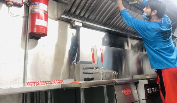 First Class Custom Food Truck Fabrication for sale in Daytona Beach, FL – photo 4