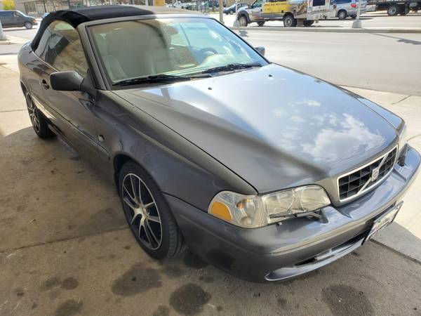 2004 VOLVO C70 - cars & trucks - by dealer - vehicle automotive sale for sale in MILWAUKEE WI 53209, WI – photo 3
