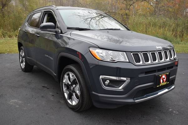 2018 Jeep Compass black for sale in Watertown, NY – photo 2