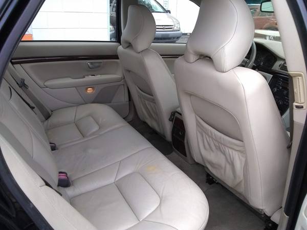2004 VOLVO S80 2.5T CASH DEALS LOW PRICES - cars & trucks - by... for sale in Kissimmee, FL – photo 18