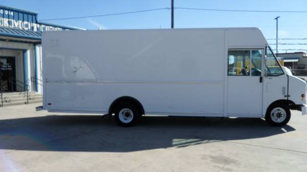 2009 STEP VAN FORD E450 UTILIMASTER - - by dealer for sale in Houston, TX – photo 5