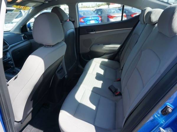 2017 Hyundai Elantra SE Sedan for sale in Sacramento , CA – photo 11