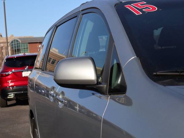 2015 Toyota Sienna Se - - by dealer - vehicle for sale in Pueblo, CO – photo 10