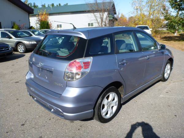 2005 TOYOTA MATRIX XR AUTOMATIC RUNS AND DRIVES GOOD-WHOLESALE PRICED for sale in Milford, ME – photo 5