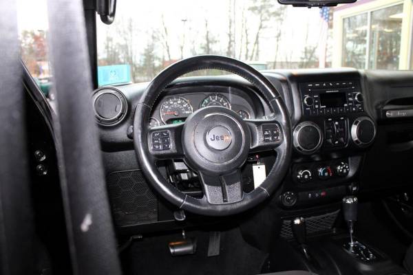 2015 Jeep Wrangler UNLIMITED SPORT WITH HARD AND SOFT 35 TIRES -... for sale in Hooksett, CT – photo 18