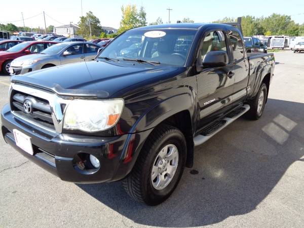 2008 Toyota Tacoma Access Cab V6 Auto 4WD * ONLY 97K MILES * NICE !!!! for sale in Brockport, NY – photo 4
