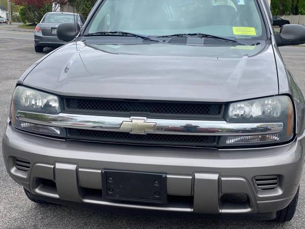 2005 Chevrolet Chevy TrailBlazer LS 4WD 4dr SUV - - by for sale in Taunton , MA – photo 3