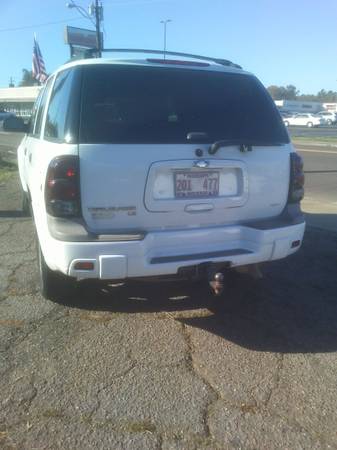 2007 Chevy Trailblazer ( $2995) LOW MILES - cars & trucks - by owner... for sale in Jackson, MS – photo 3