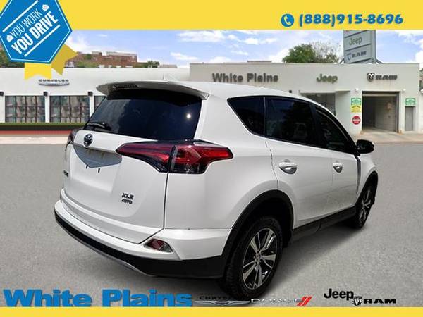 2018 Toyota RAV4 - *GUARANTEED CREDIT APPROVAL!* for sale in White Plains, NY – photo 4