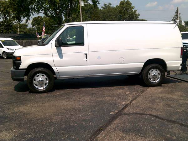 2012 Ford E350 Cargo Work Van with Tommy Lift Gate for sale in TROY, OH – photo 3