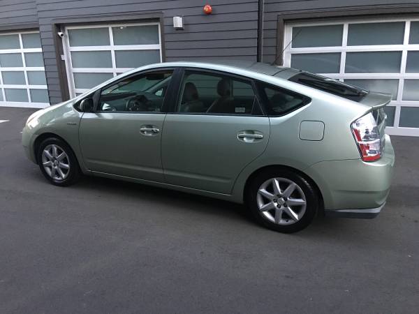 2008 Toyota Prius - cars & trucks - by dealer - vehicle automotive... for sale in Kenmore, WA – photo 6